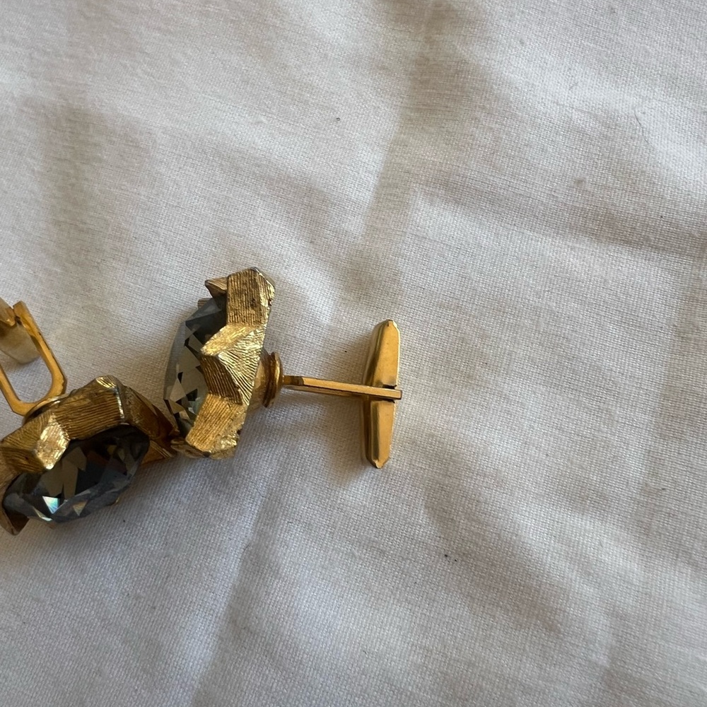 Gold and Silver Star Cufflinks - Picture 2 of 6